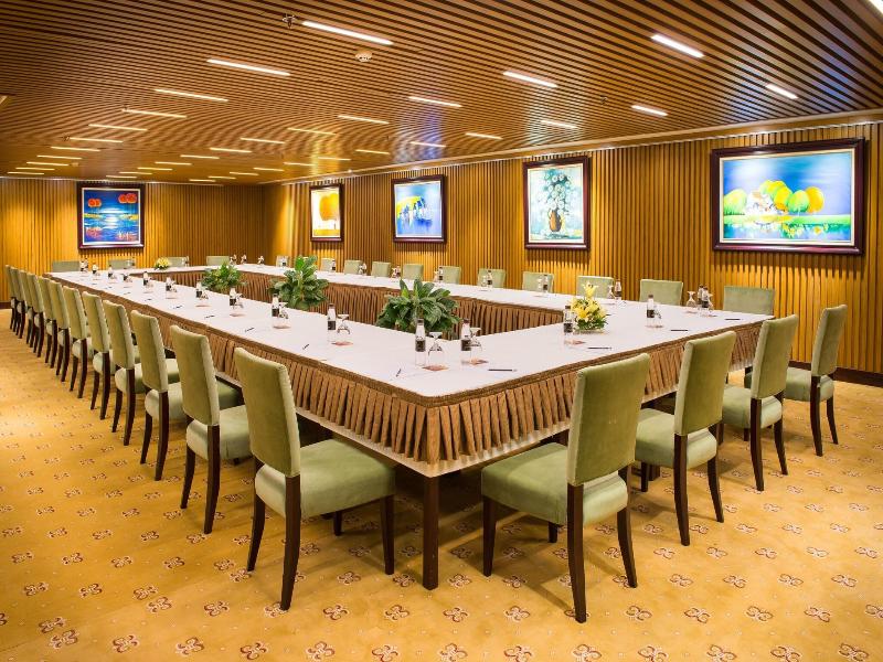 Royal Halong Hotel image