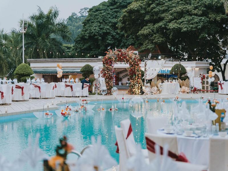 Royal Halong Hotel image