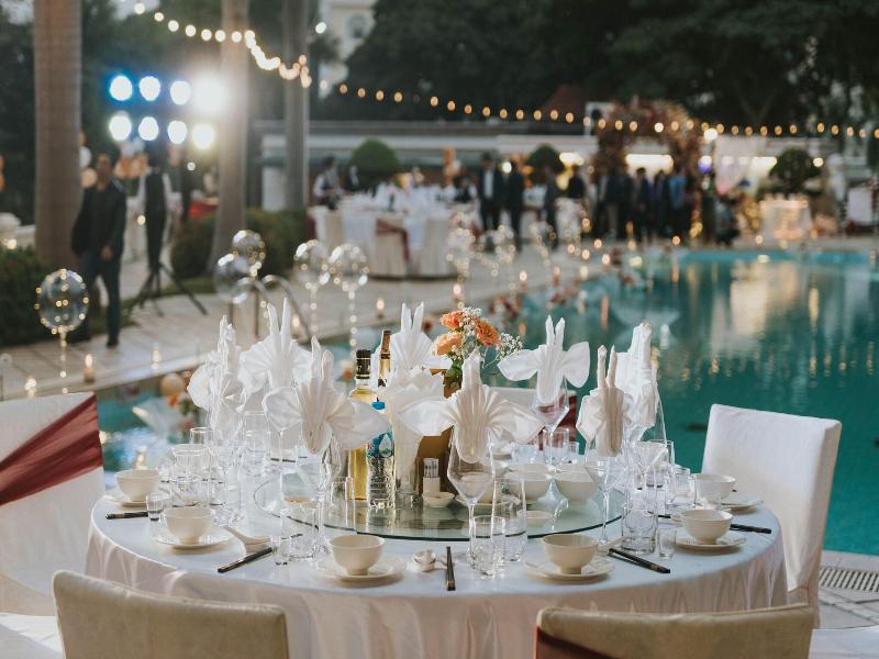 Royal Halong Hotel image