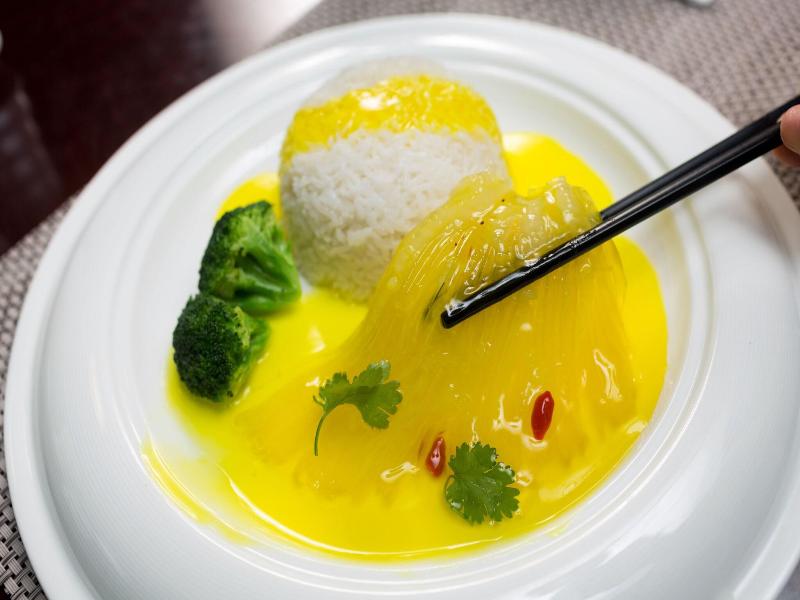 Royal Halong Hotel image