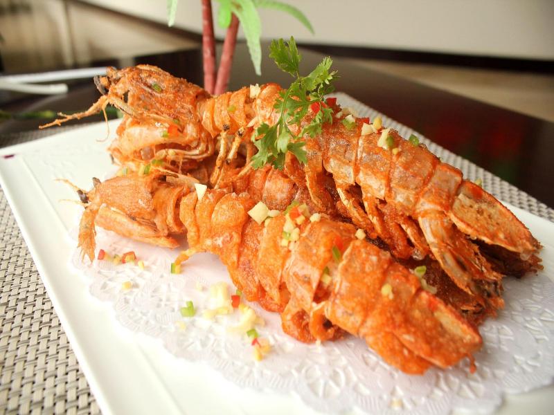 Royal Halong Hotel image