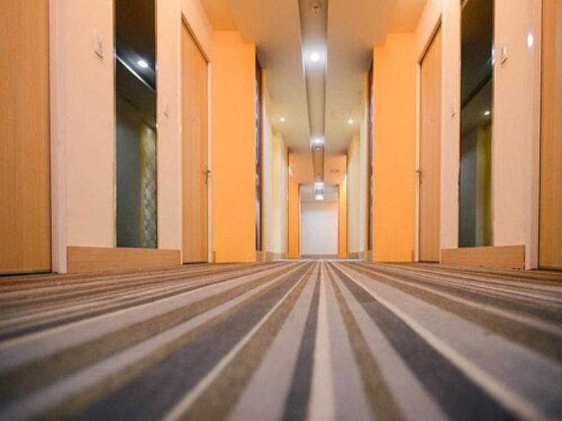 i-Deal Hotel image