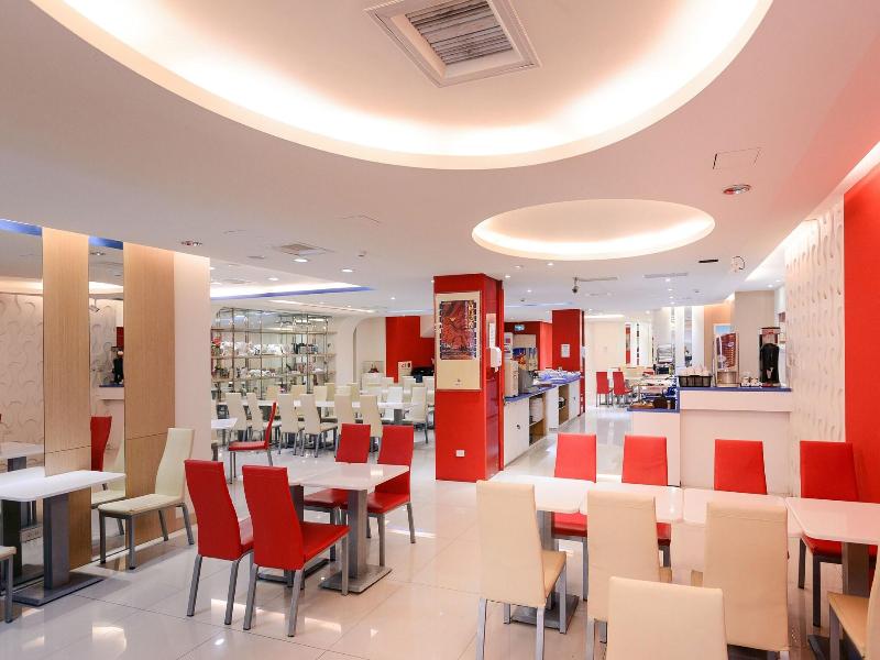 i-Deal Hotel image
