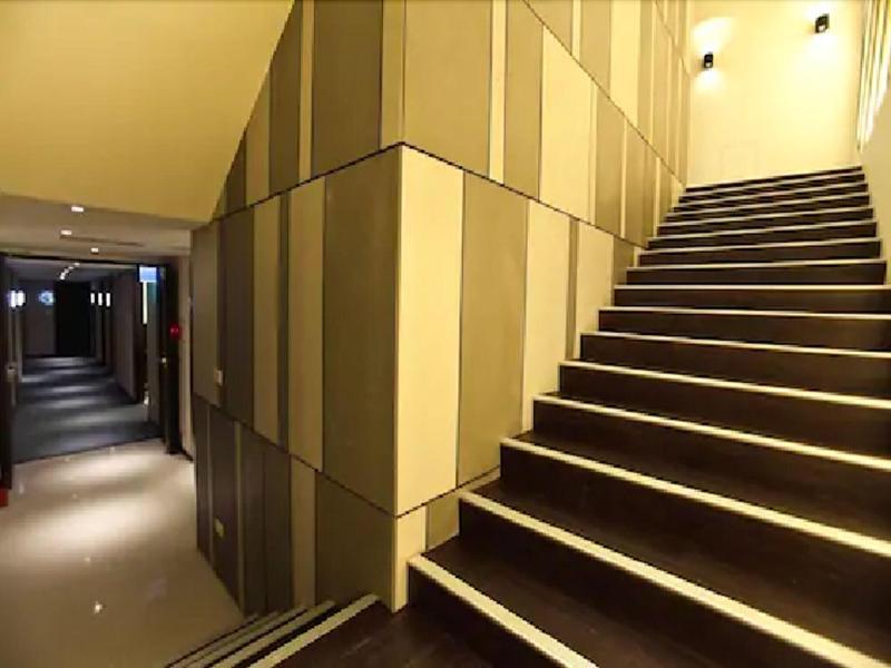 E-House Hotel image
