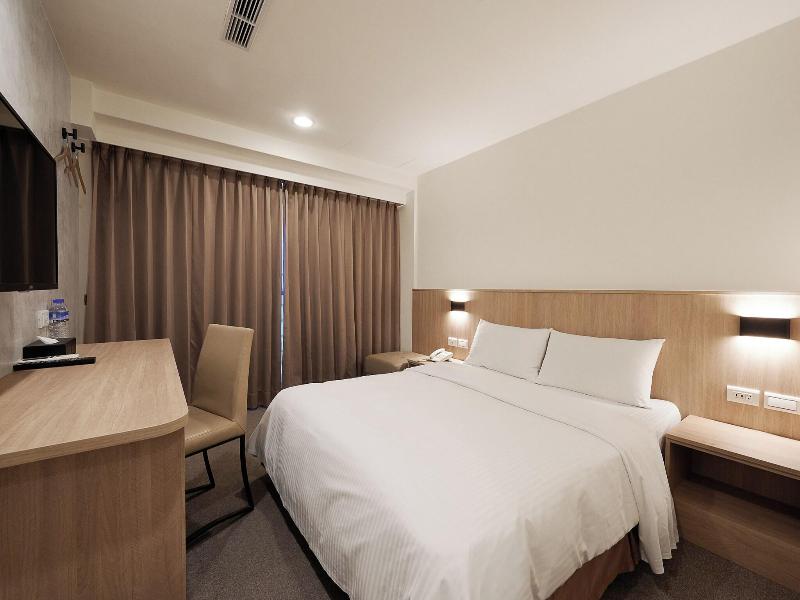 Neijiang Hotel image
