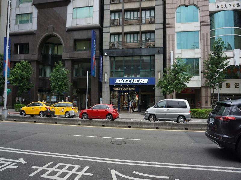 CHIAN HUEI BUSINESS HOTEL image