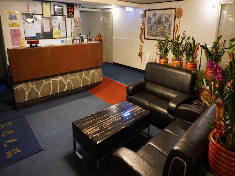 CHIAN HUEI BUSINESS HOTEL image