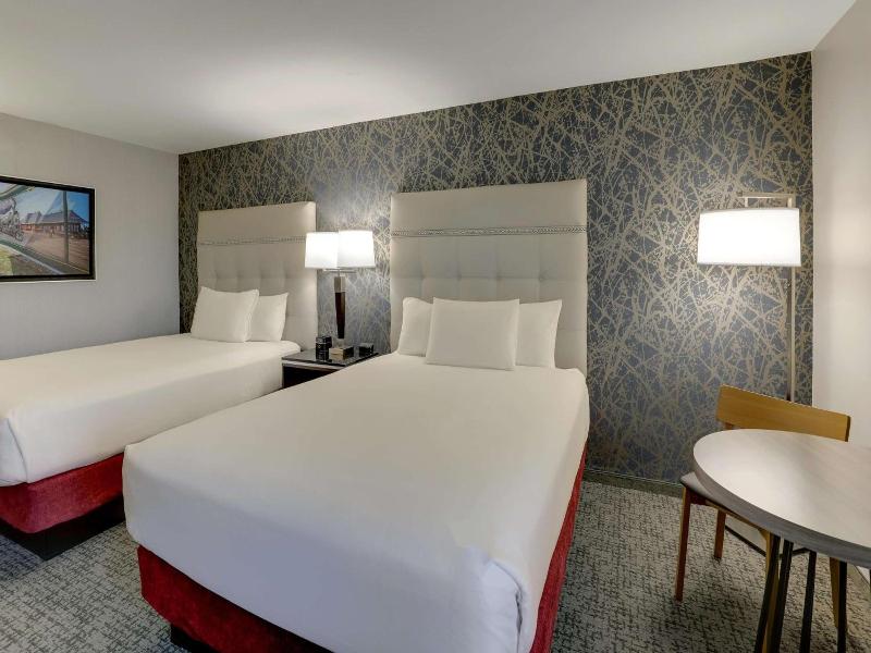 Drury Inn Paducah image