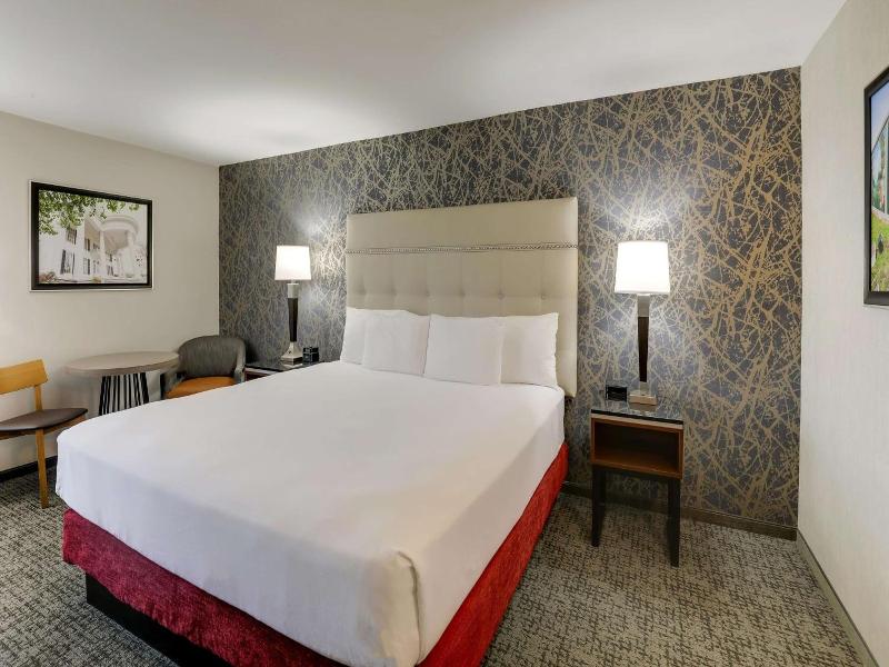 Drury Inn Paducah image