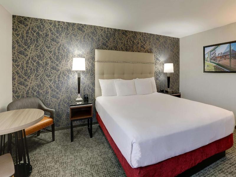 Drury Inn Paducah image