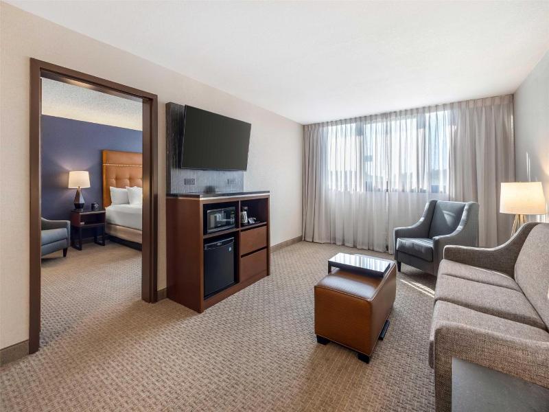 Drury Inn Suites Paducah image