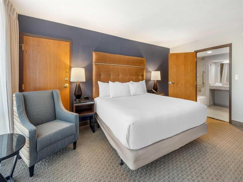 Drury Inn Suites Paducah image