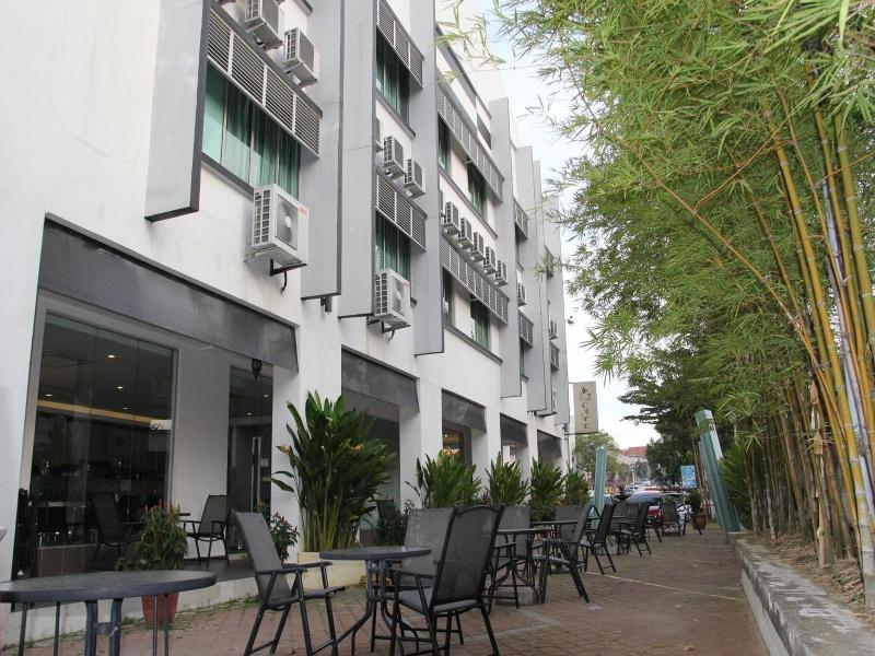 M Design Hotel Seri Kembangan image