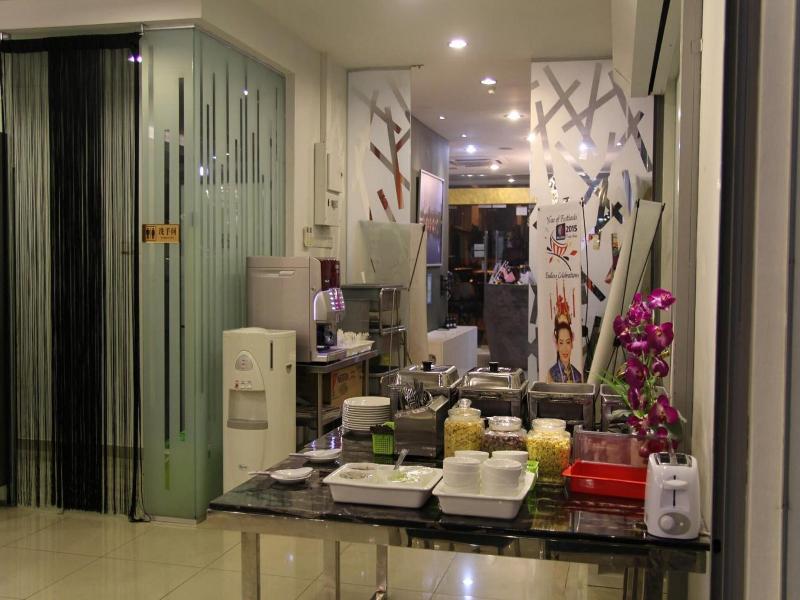 M Design Hotel Seri Kembangan image