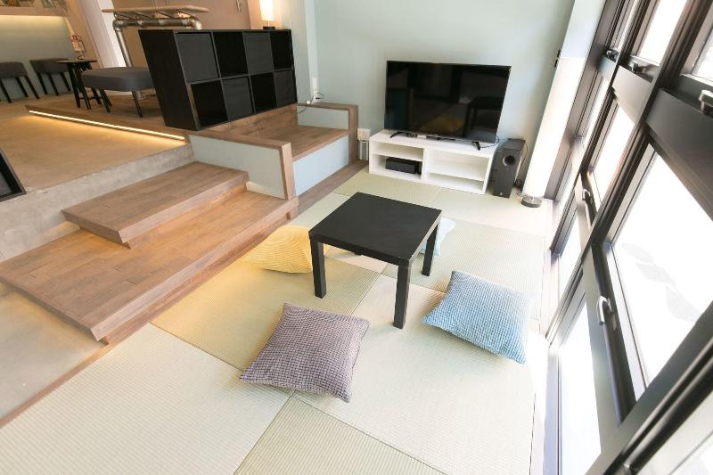 hostel DEN image