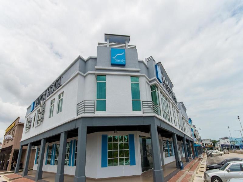 Sandy Hotel image