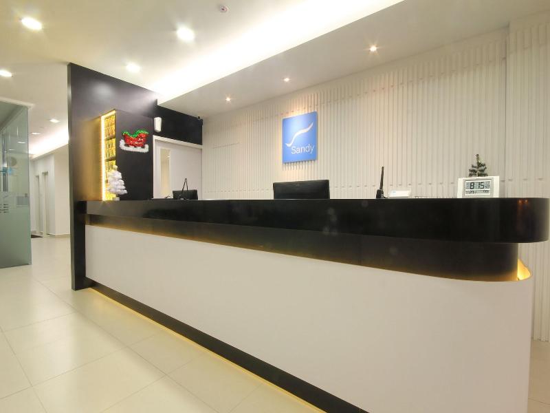 Sandy Hotel image