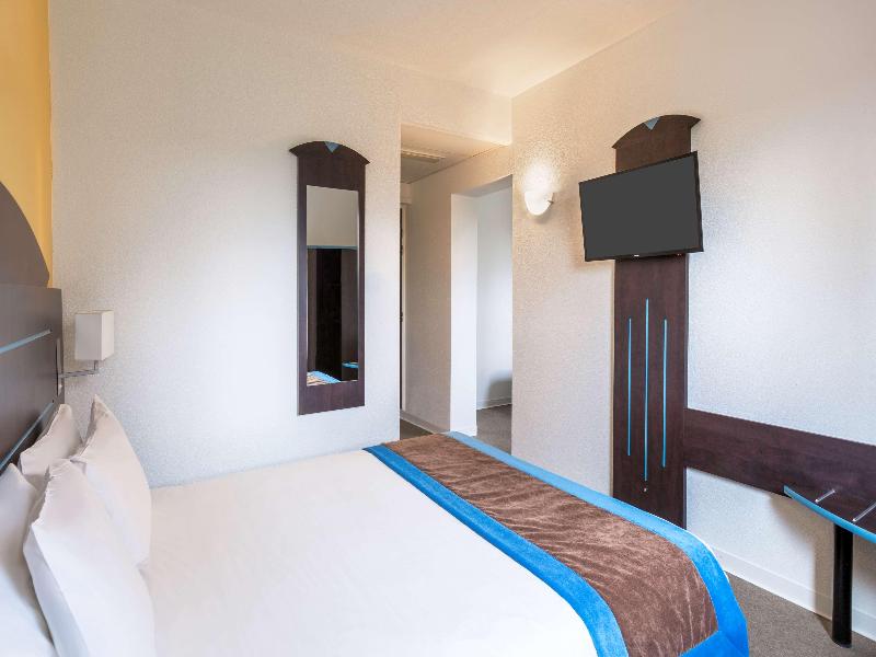 Sure Hotel by Best Western St-Amand-les-Eaux image