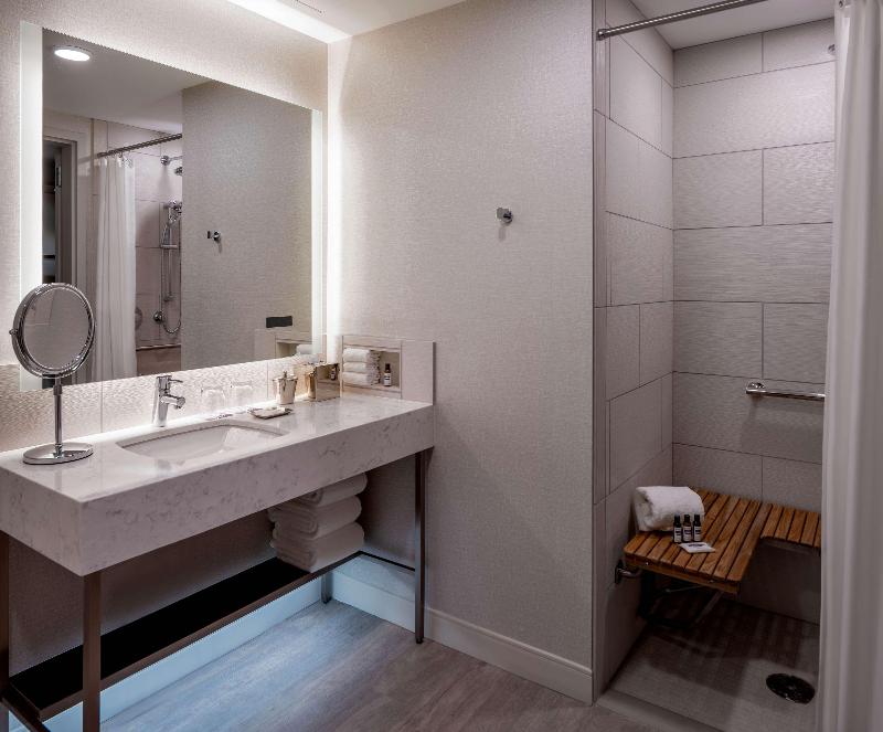 Hyatt Regency Portland image