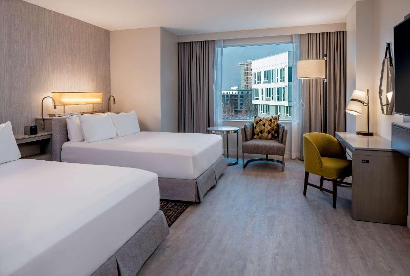 Hyatt Regency Portland image
