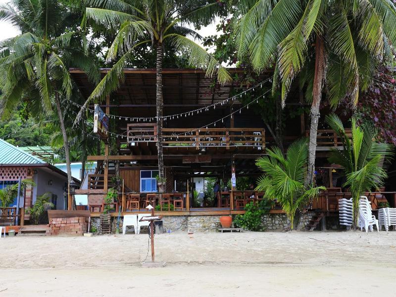 Apple Beachfront Resort image