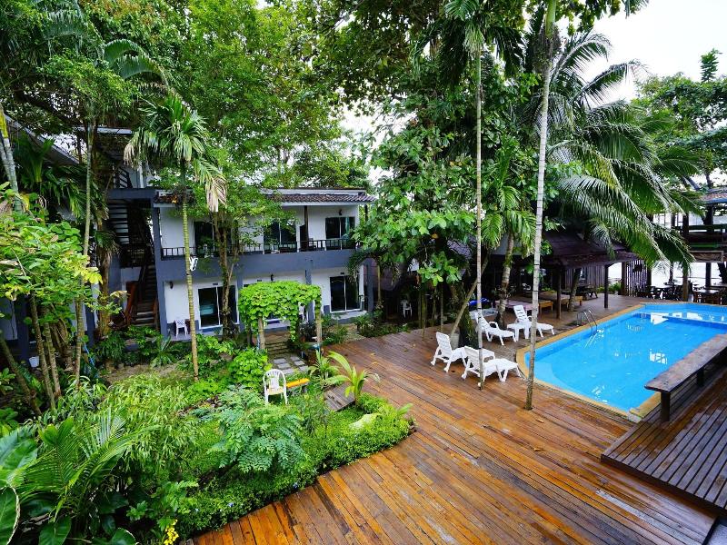 Apple Beachfront Resort image