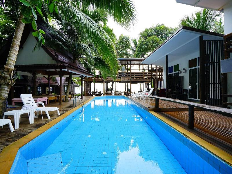 Apple Beachfront Resort image