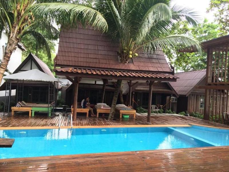Apple Beachfront Resort image