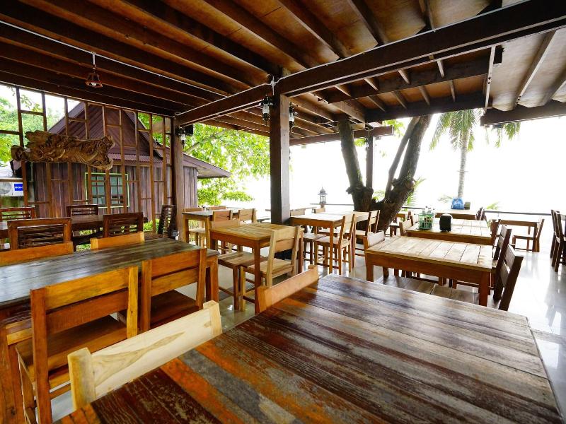 Apple Beachfront Resort image