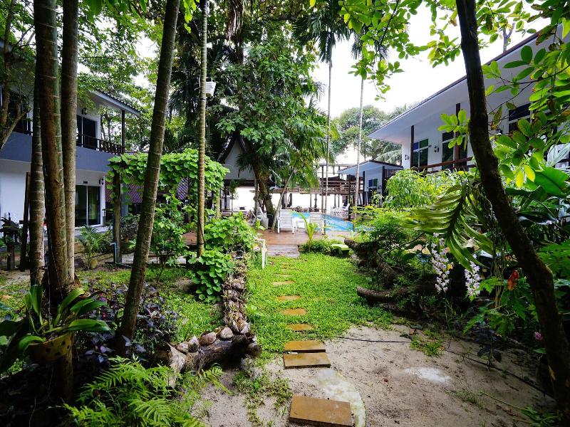 Apple Beachfront Resort image