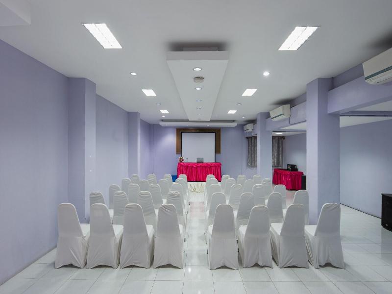 Eco Inn Ubon Ratchathani Hotel