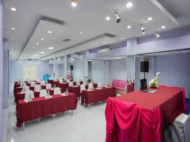 Eco Inn Ubon Ratchathani Hotel