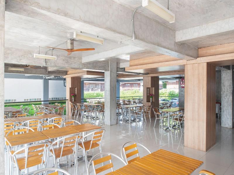 Eco Inn Ubon Ratchathani Hotel