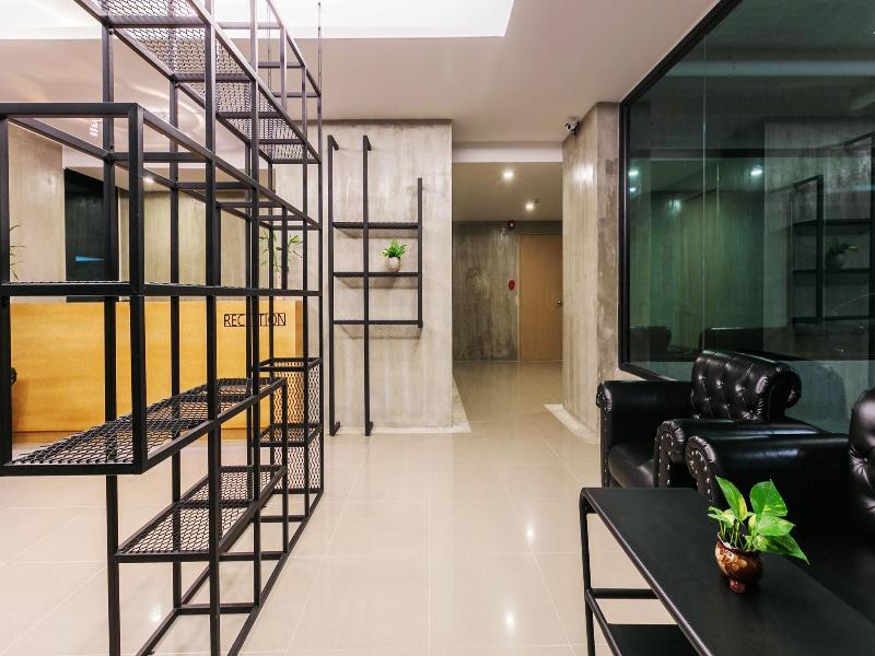 B2 South Pattaya Premier Hotel image