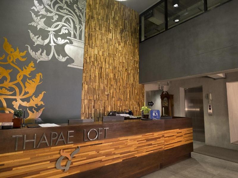 Thapae Loft Hotel