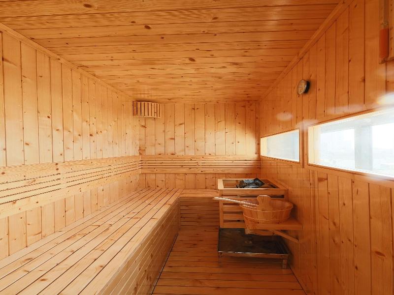 Cherry Hotel image