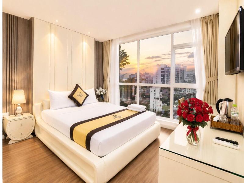 Golden Star Hotel - 60 Le Thanh Ton image