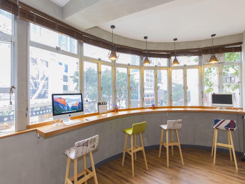 Check Inn HK image