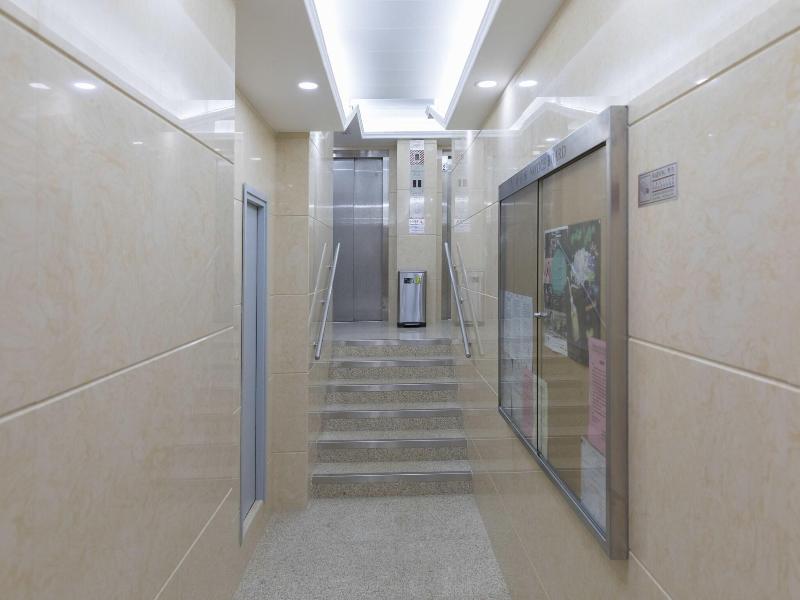 Check Inn HK image