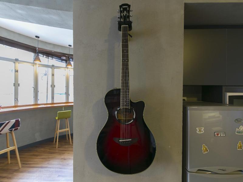 Check Inn HK image