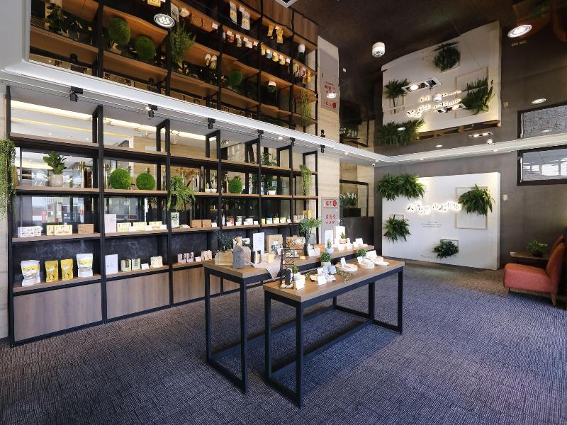 Lakeshore Hotel Hualien image