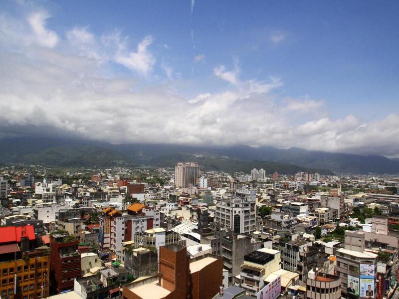 Yoai Hotel image