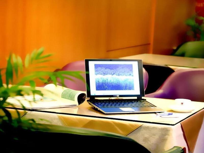 Yoai Hotel image