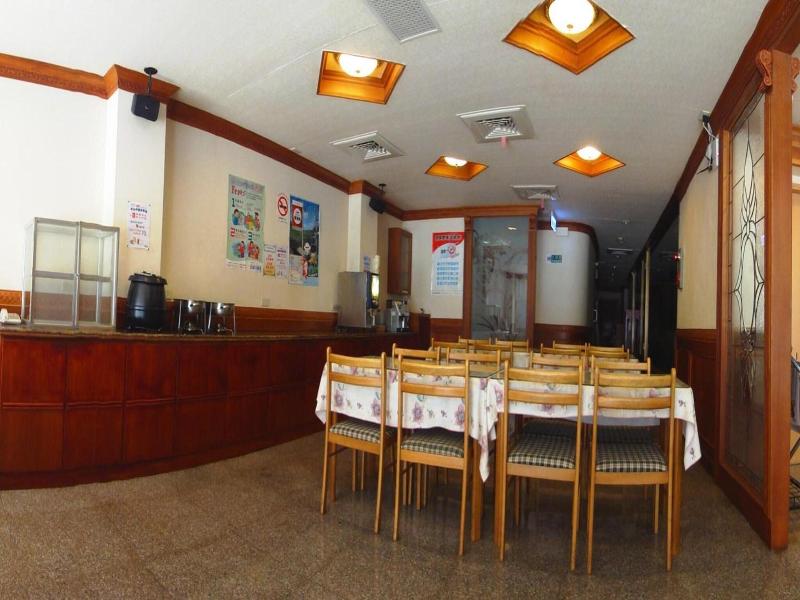 Hua Yue Hotel image