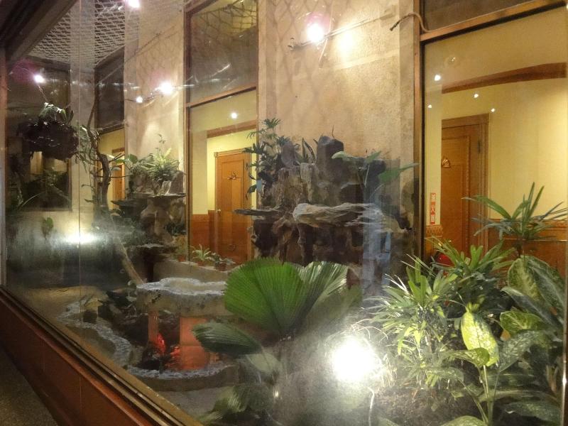 Hua Yue Hotel image