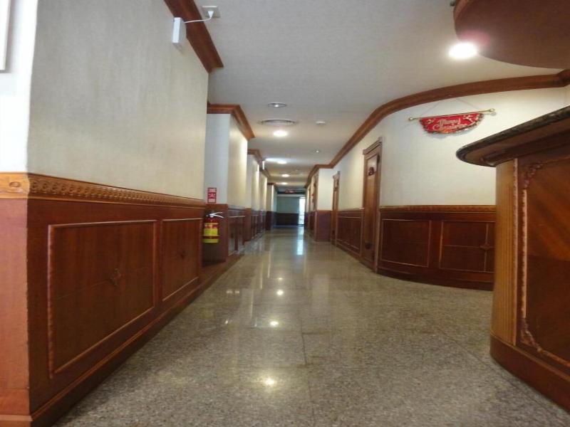 Hua Yue Hotel image