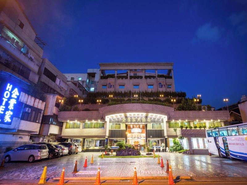 The Enterpriser Hotel image