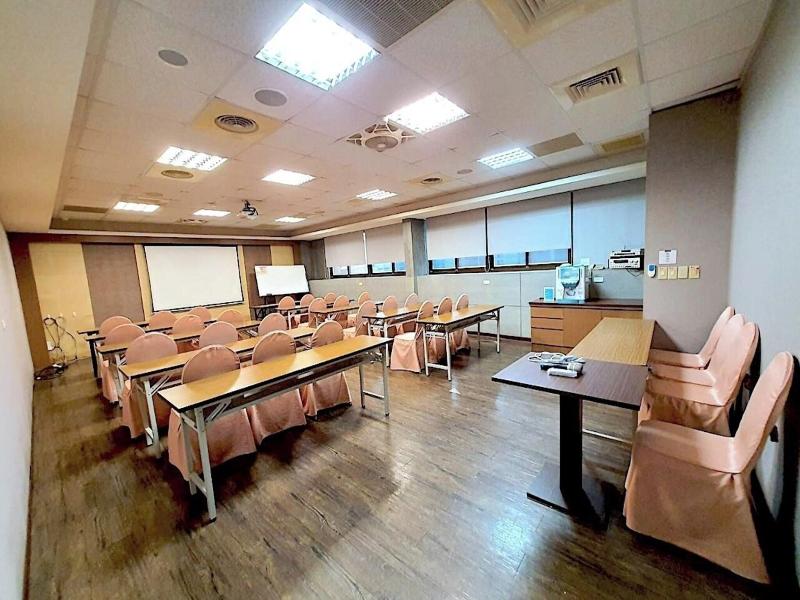 Lichia Royal Garden Hotel image