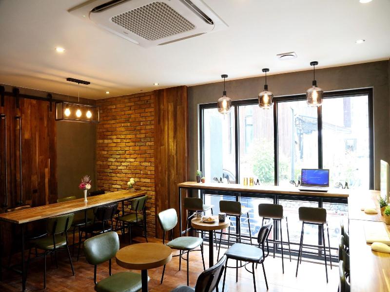 NOEL BUSINESS HOTEL image