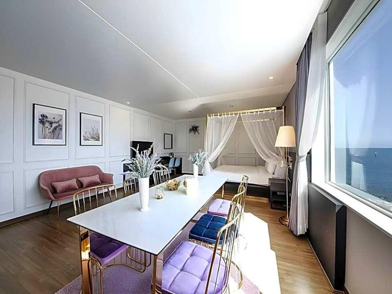 Hotel Hyggelig image